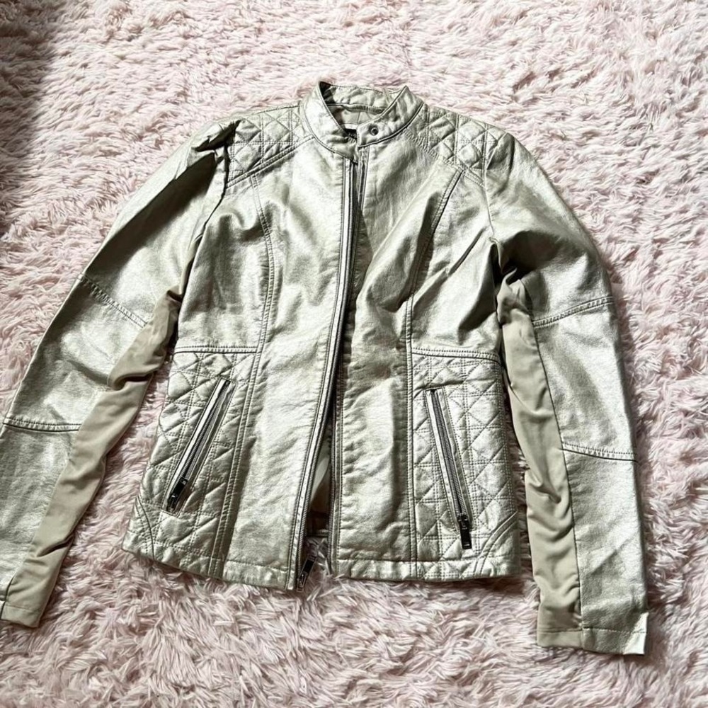 Silver Metallic Quilted Fitted Edgy Statement Grunge Alternative Moto Jacket‎